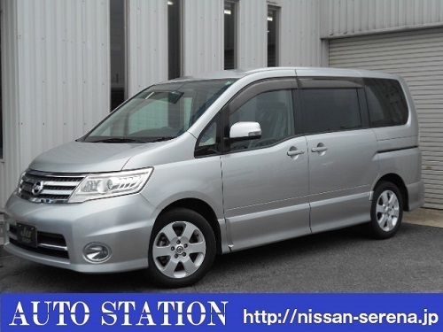 セレナの最新入庫中古車:日産セレナ 2.0 ハイウェイスターV